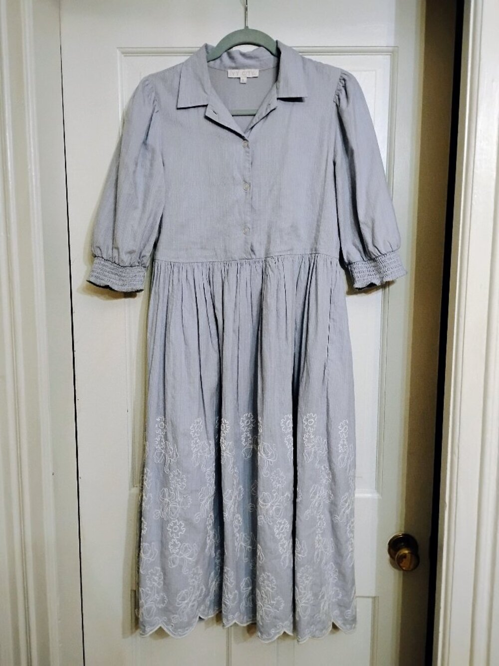 Ivy City Co Laurel Chambray Dress